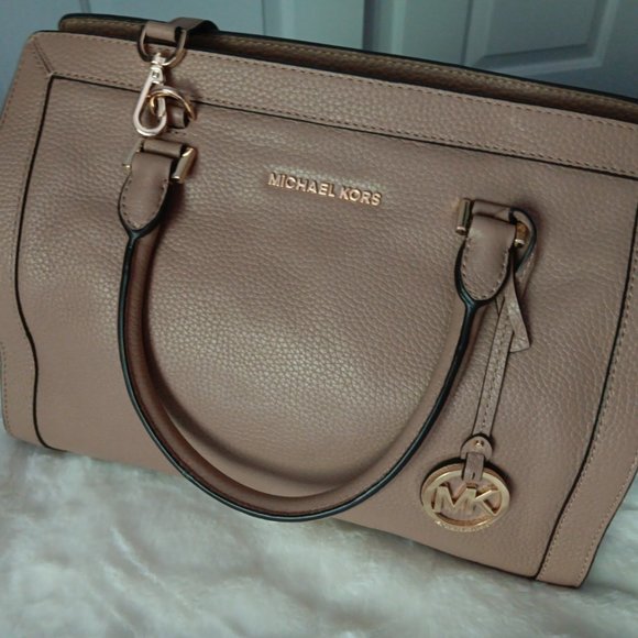 MICHAEL KORS COLLINS SATCHEL - Picture 3 of 10